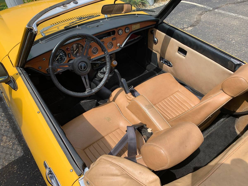 Illustration for article titled At $2,900, Would You Soar In This 1975 Triumph Spitfire 1500?